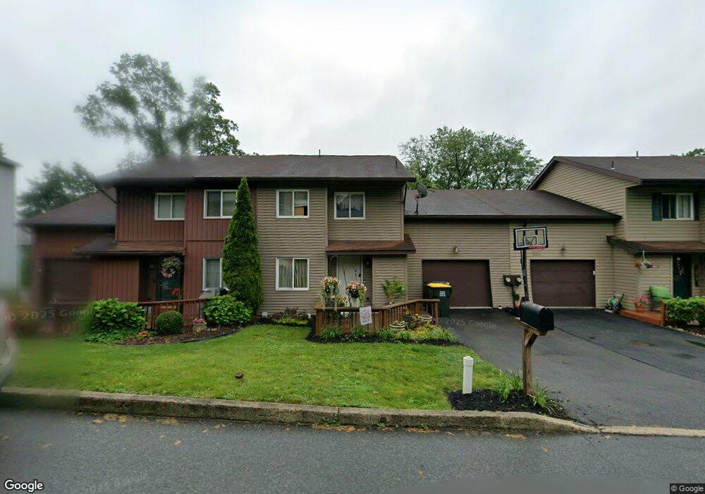 7341 E Hillcrest Ln, Slatington, PA 18080 - photo 1