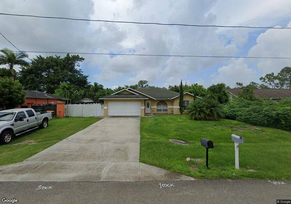 2221 54th Terrace SW unit 20, Naples, FL 34116 - photo 1