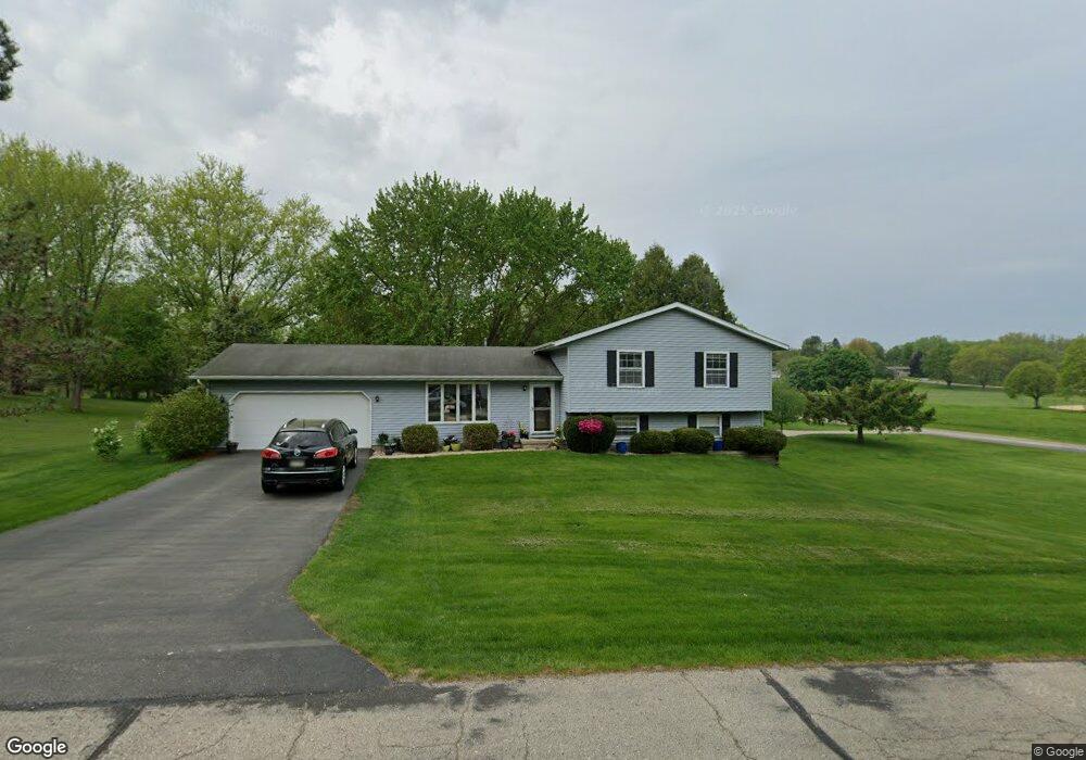 2365 Blue Grass Ln, Fitchburg, WI 53711 - photo 1