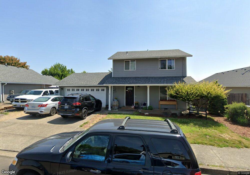 1239 SW Fir Ct, Dundee, OR 97115 - photo 1