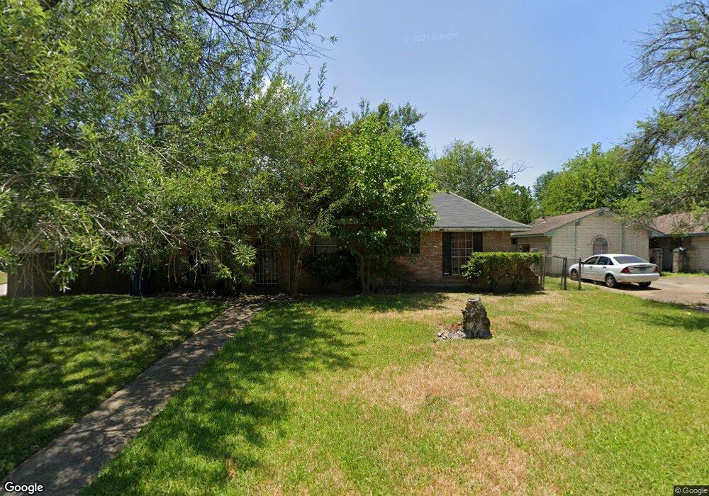 2203 Beaver Bend Rd, Houston, TX 77088 - photo 1