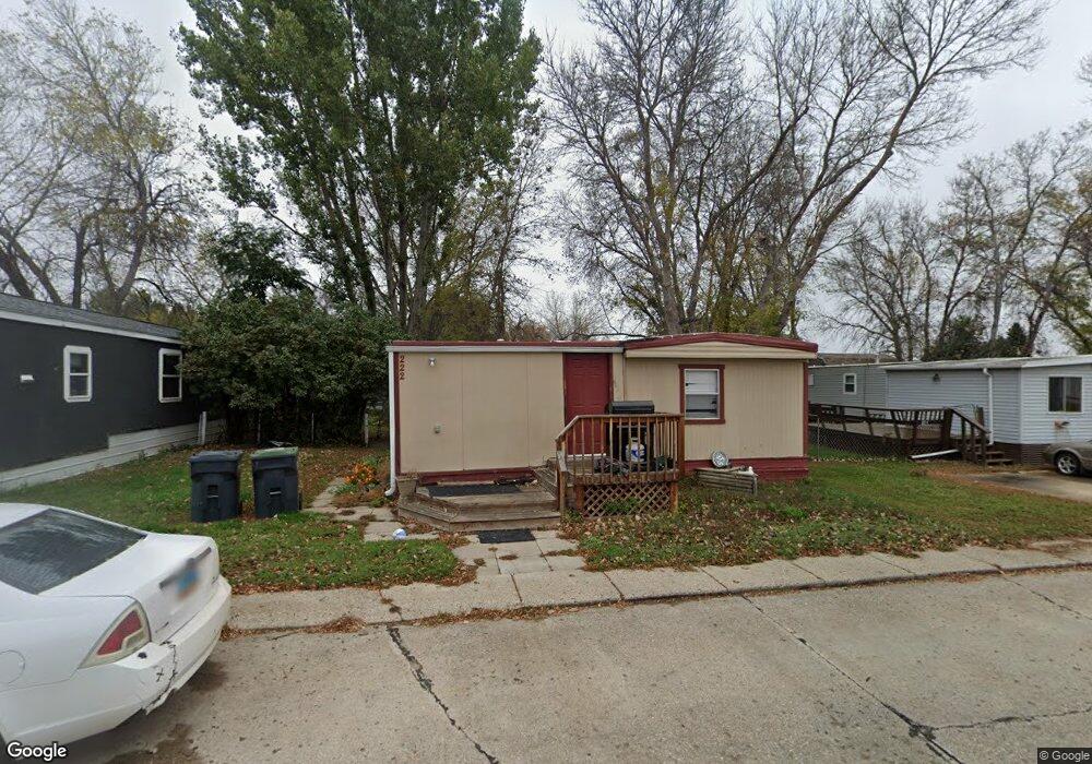 222 S Prairie Ln, Mandan, ND 58554 - photo 1