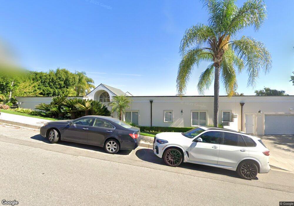 1408 Laurel Way, Beverly Hills, CA 90210 - photo 1