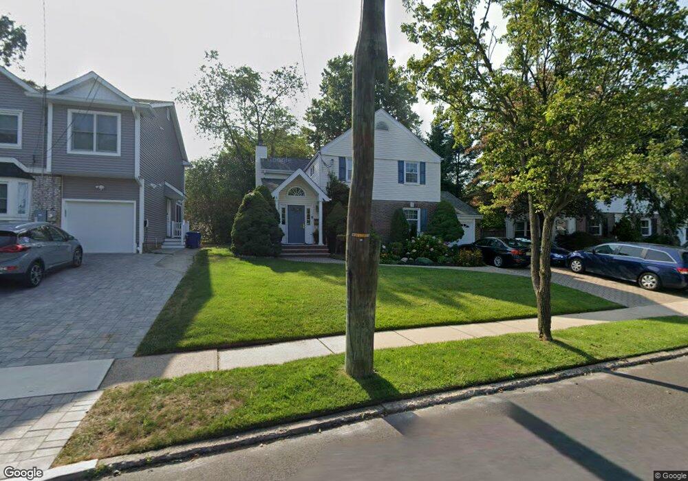 385 Windsor Rd, River Edge, NJ 07661 - photo 1