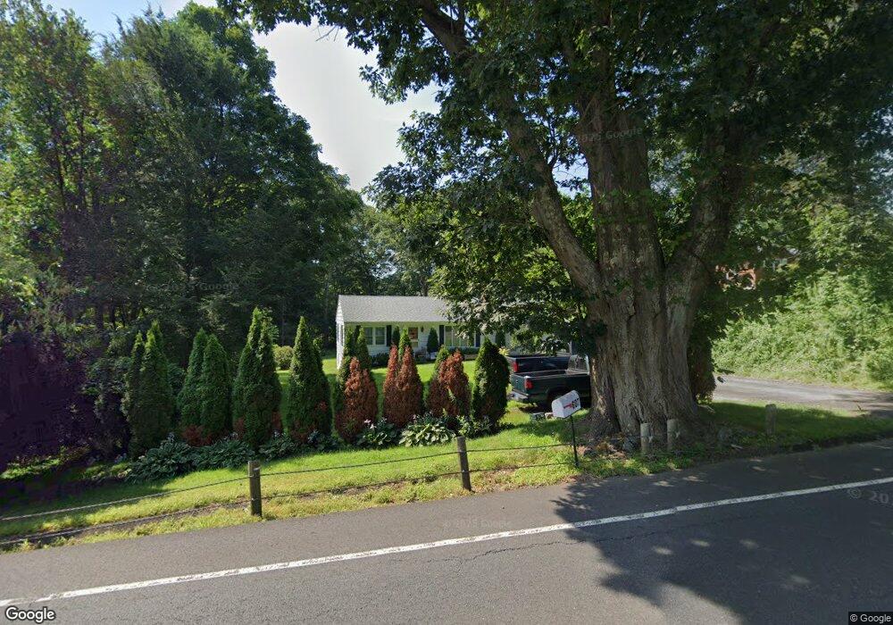 607 Whittemore Rd, Middlebury, CT 06762 - photo 1