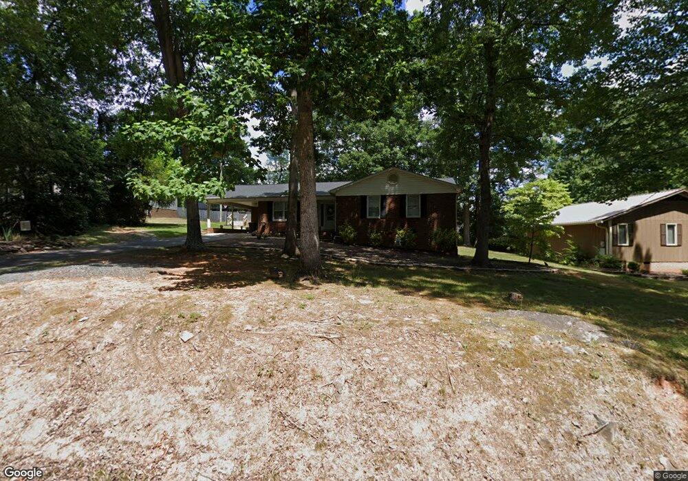 1423 Plantation Cir, Asheboro, NC 27205 - photo 1