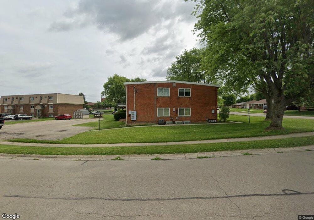 1079 Frederick Dr, Xenia, OH 45385 - photo 1