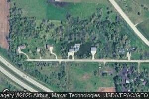 3691 Oliphant Ln, Center Point, IA 52213