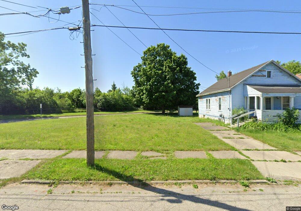 119 W Eddington Ave, Flint, MI 48503 - photo 1