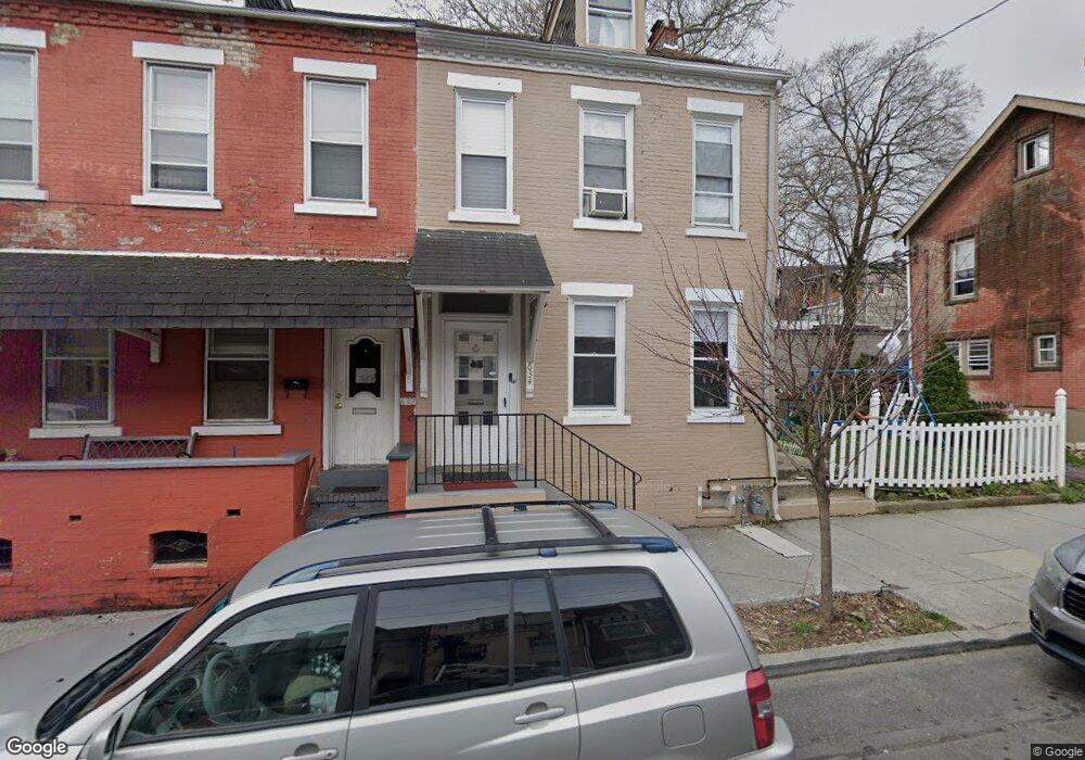 634 W Gordon St unit 636, Allentown, PA 18102 - photo 1