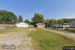 815 Railroad St, Keyesport, IL 62253