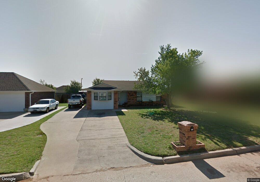 4218 Whispering Hills Dr, Duncan, OK 73533 - photo 1