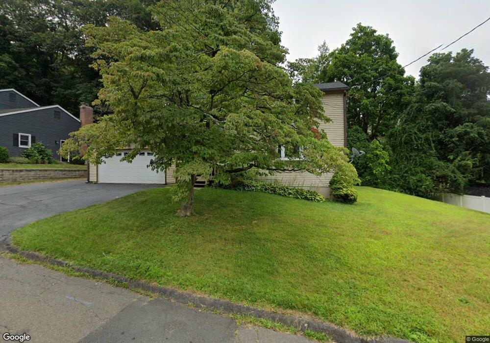 14 Walnut St, Unionville, CT 06085 - photo 1