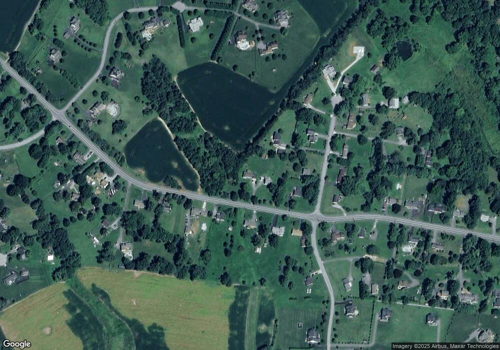 728 Fannie Dorsey Rd, Sykesville, MD 21784 - photo 1