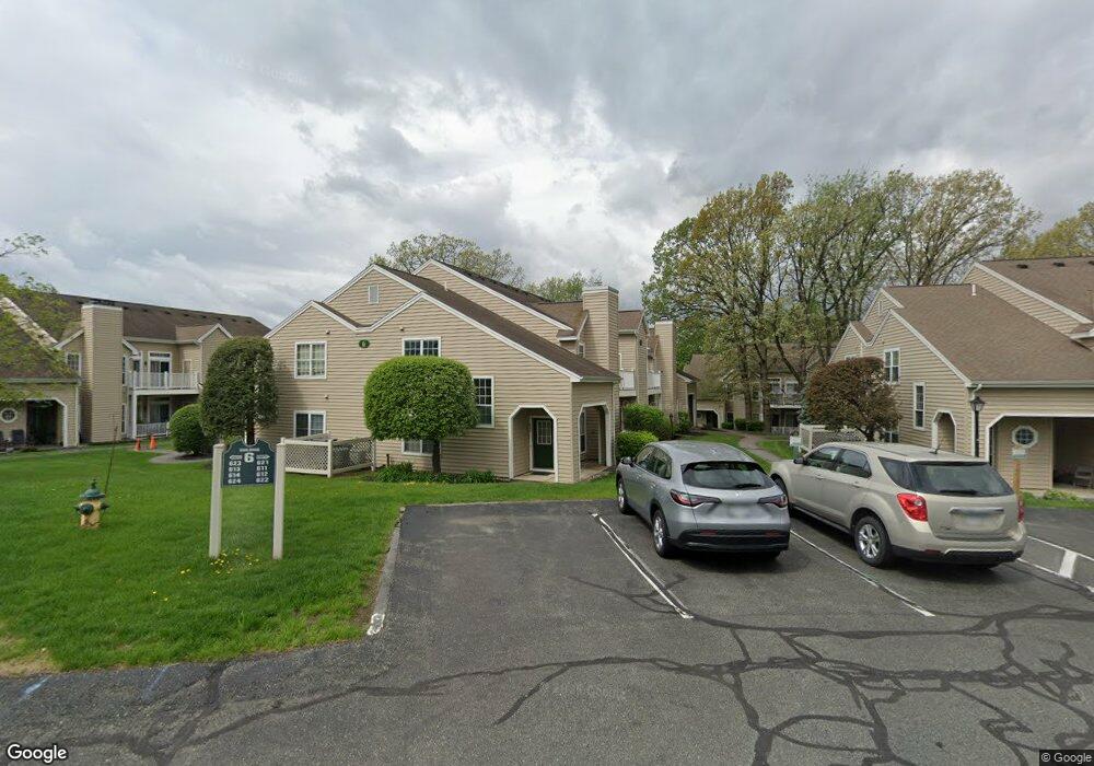 612 Hampton Place Blvd, Troy, NY 12180 - photo 1