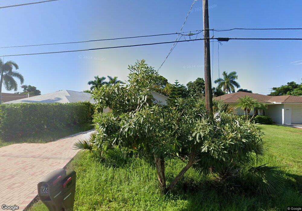 1066 Highlands Dr, Naples, FL 34103 - photo 1