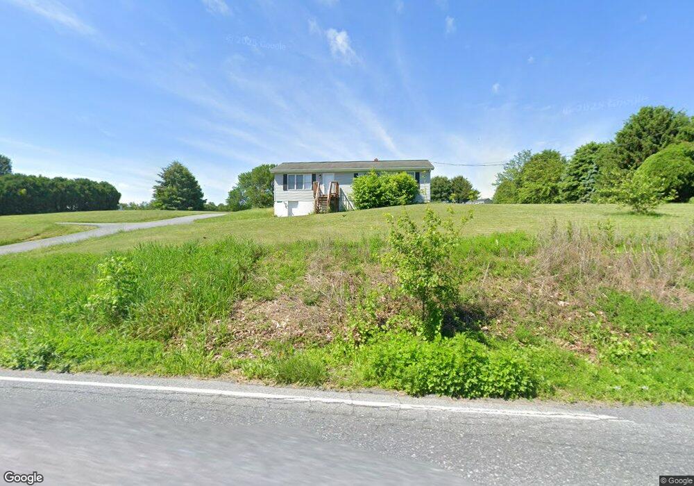 524 Stouchsburg Rd, Myerstown, PA 17067 - photo 1