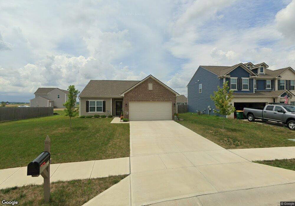 946 Sagittarius Ave, Franklin, IN 46131 - photo 1