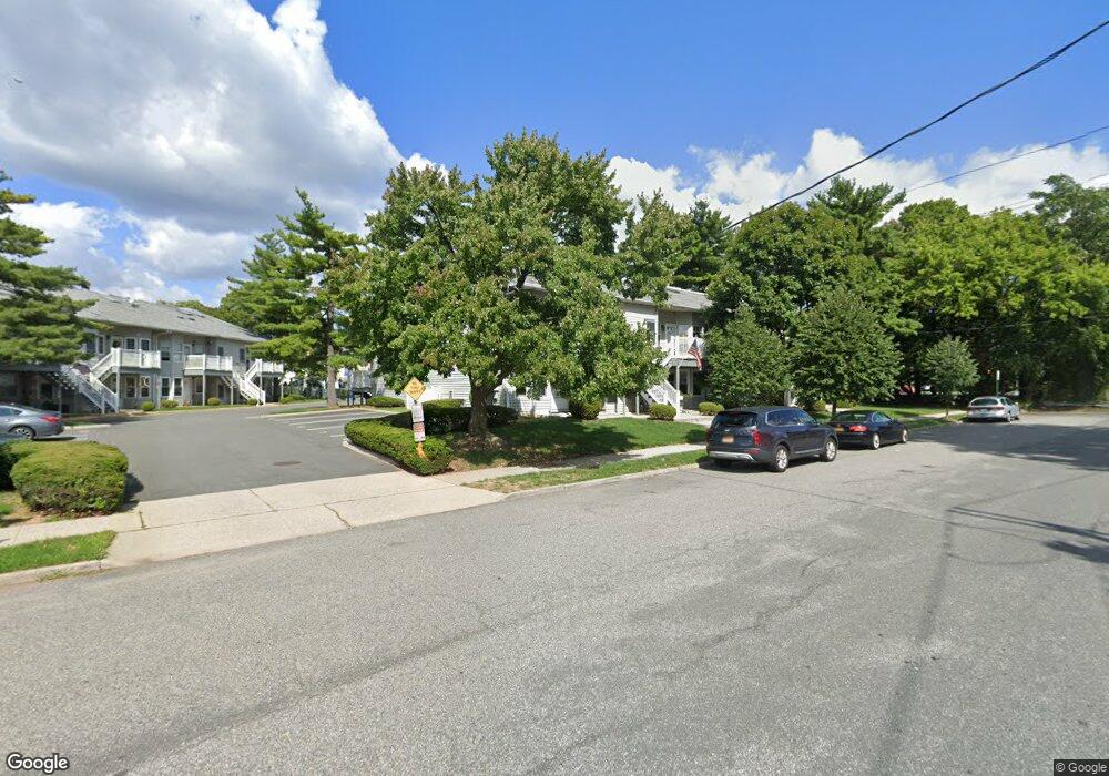 3139 Morley Ave unit A, Staten Island, NY 10306 - photo 1