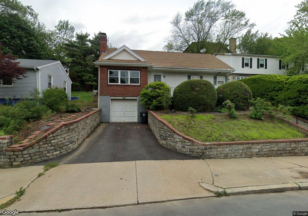 201 Orange St, Chelsea, MA 02150 - photo 1