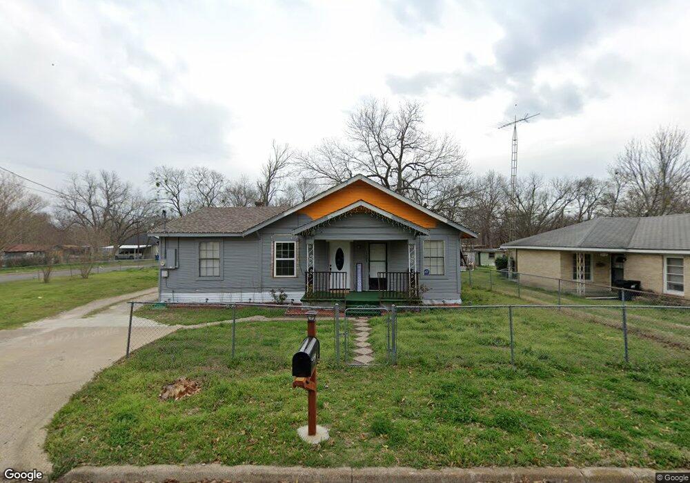 1605 W 11th Ave, Corsicana, TX 75110 - photo 1