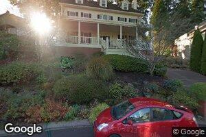 1592 Bay View Ln, Lake Oswego, OR 97034