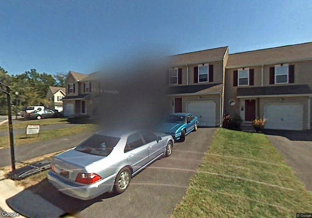 521 Red Bud Ct, Wilmington, DE 19805 - photo 1