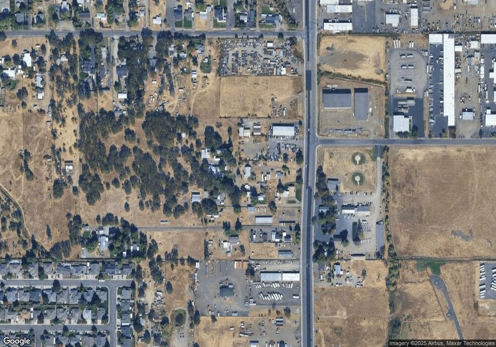 5343 Table Rock Rd, Central Point, OR 97502 - photo 1