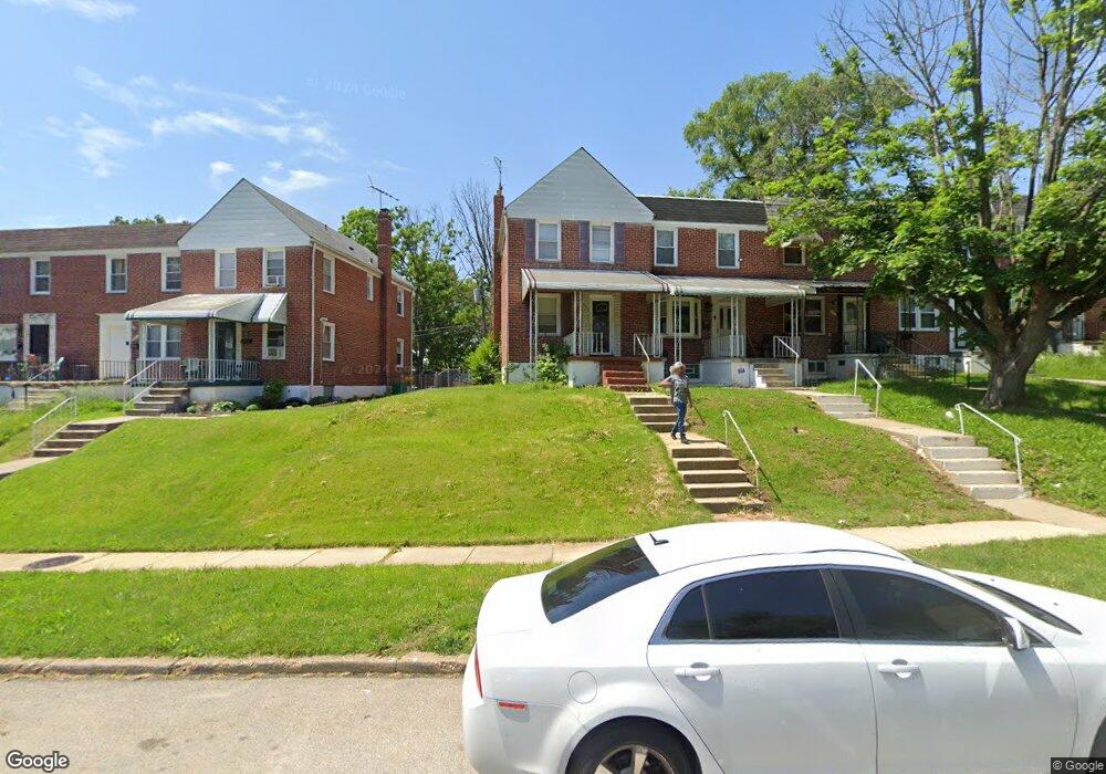 4325 Eldone Rd, Baltimore, MD 21229 - photo 1