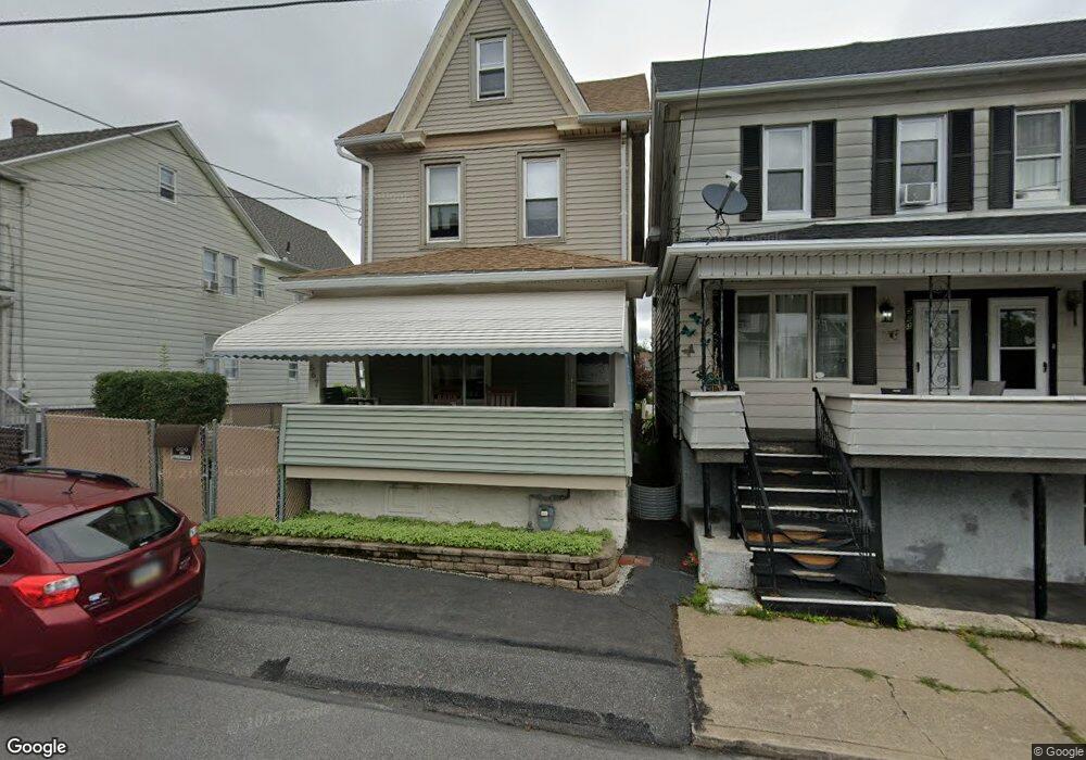 567 Hayes St, Hazleton, PA 18201 - photo 1