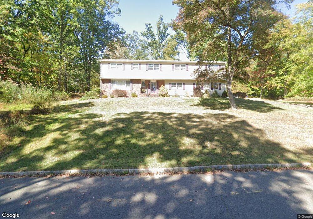 21 Sherwood Ln, Green Brook, NJ 08812 - photo 1