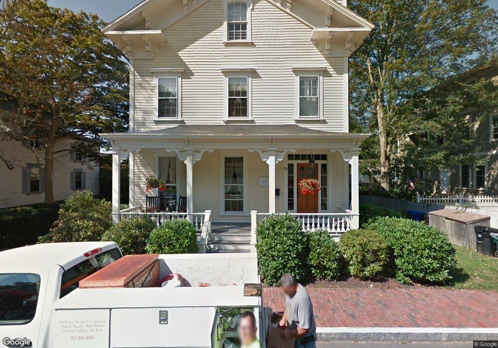 30 Mount Vernon St, Newport, RI 02840 - photo 1