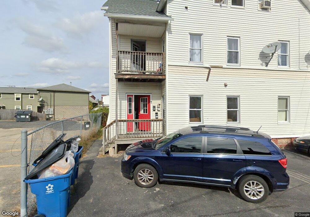 7 Barnes St unit 3, Webster, MA 01570 - photo 1