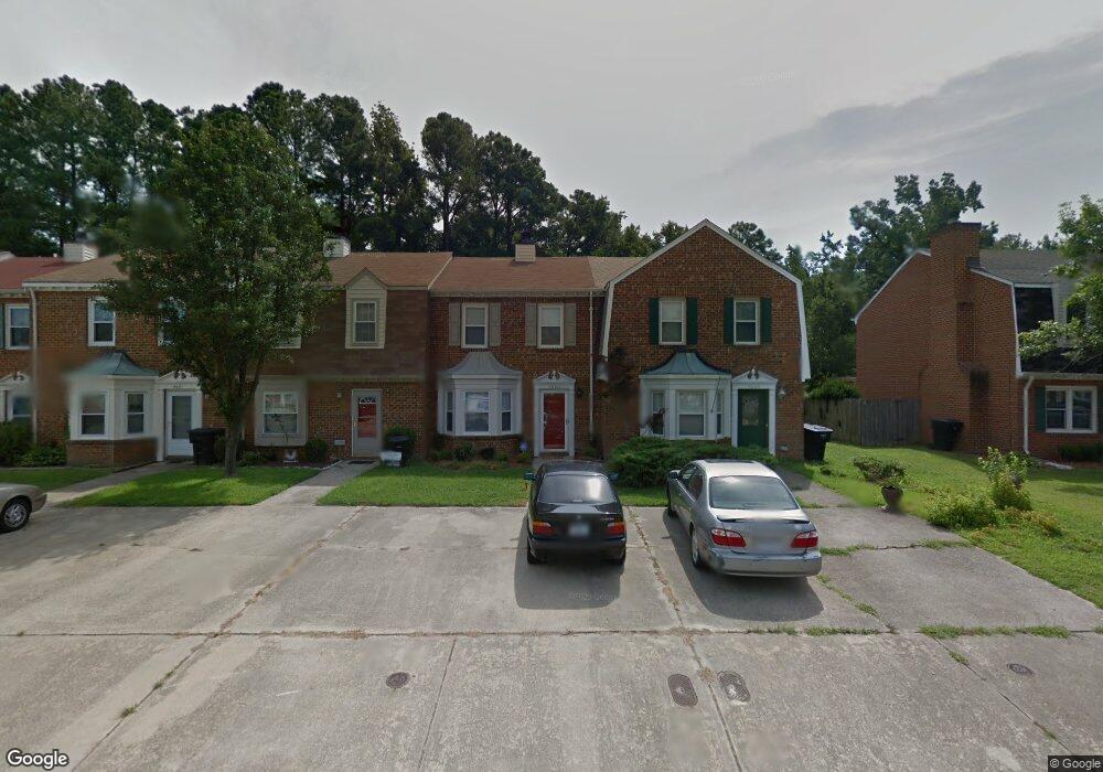 5687 Rivermill Cir, Portsmouth, VA 23703 - photo 1