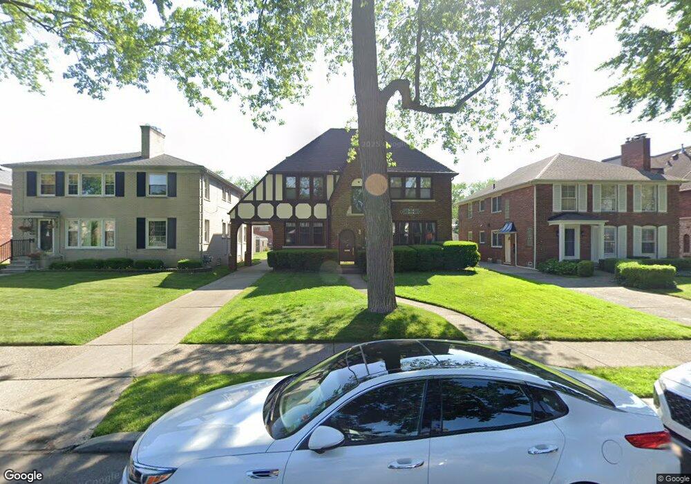 950 Trombley Rd, Grosse Pointe Park, MI 48230 - photo 1