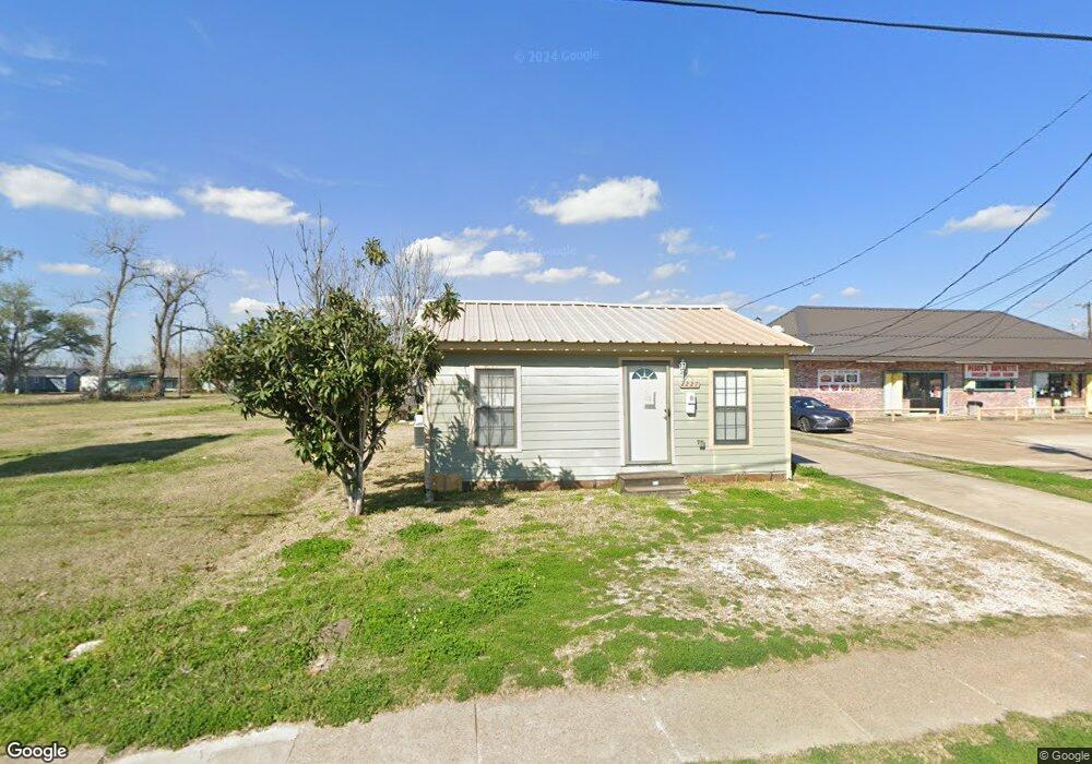 2227 Moeling St, Lake Charles, LA 70601 - photo 1