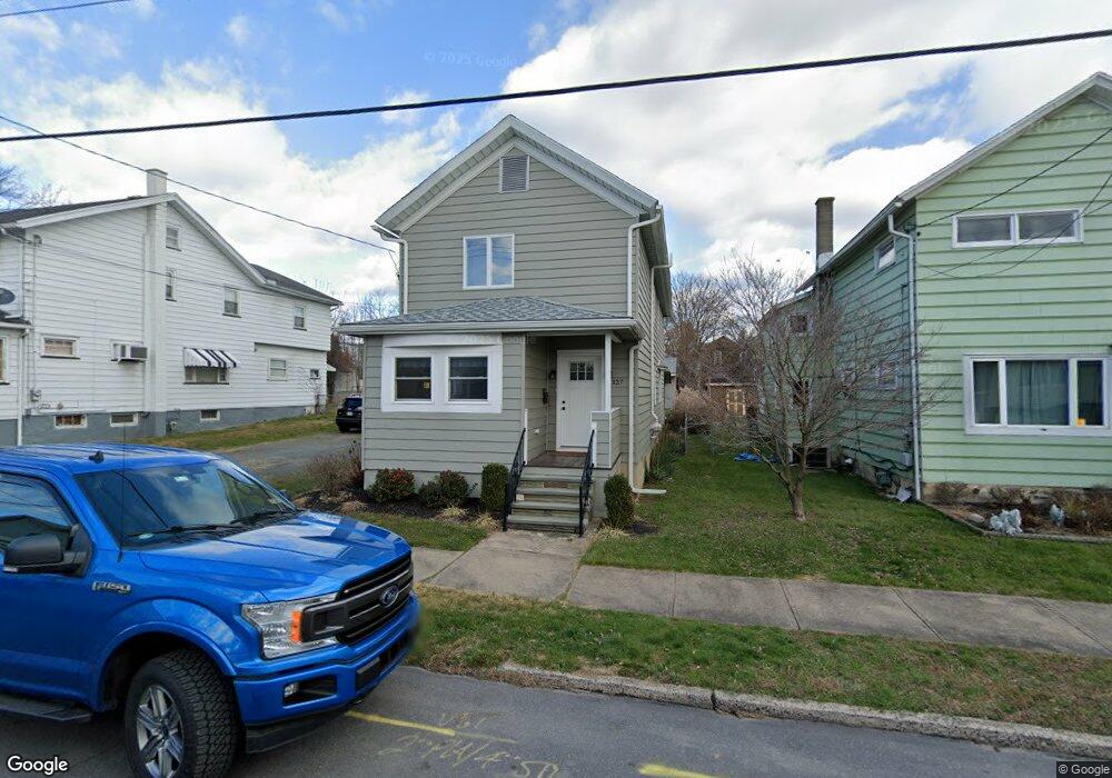 327 Walnut St, Luzerne, PA 18709 - photo 1