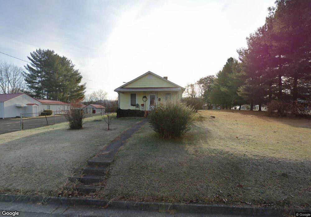 1504 E Watauga Ave, Johnson City, TN 37601 - photo 1