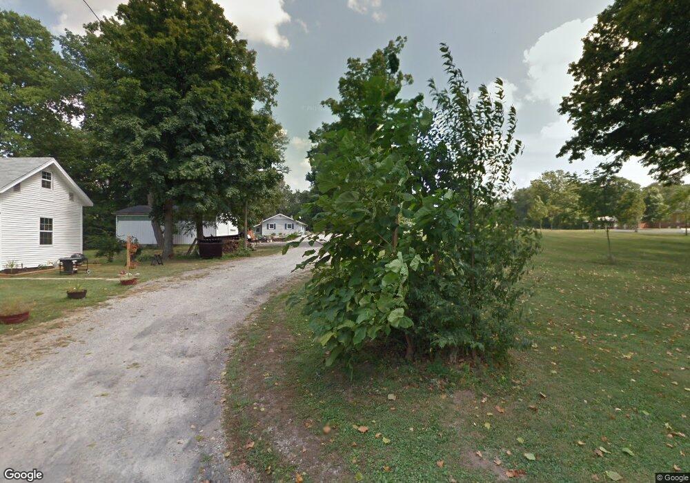 5876 W Mount Auburn 4th St, Edinburgh, IN 46124 - photo 1