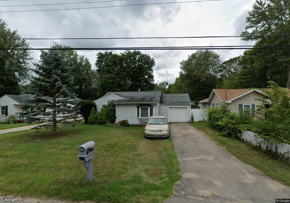 6438 Rosedale Rd, Lansing, MI 48911 - photo 1