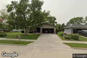 2832 N Apache Rd, Sheboygan, WI 53083
