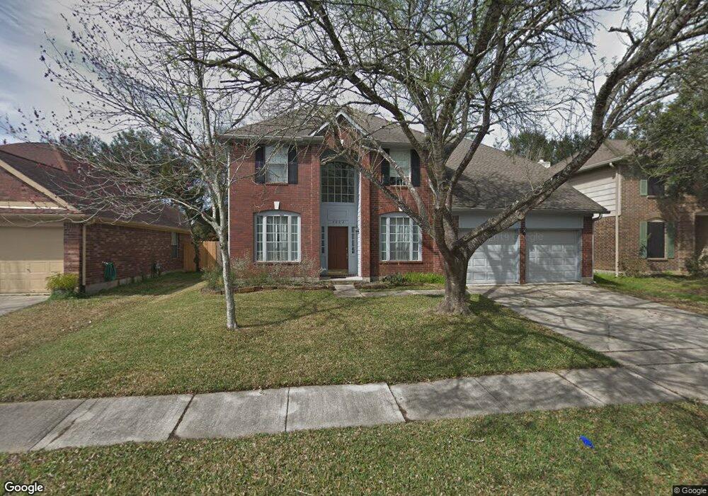 4922 Widerop Ln, Friendswood, TX 77546 - photo 1