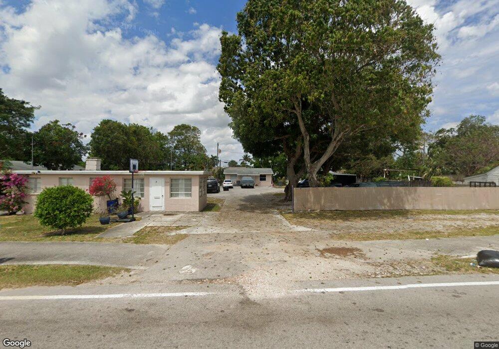 1069 Miner Rd, Lantana, FL 33462 - photo 1