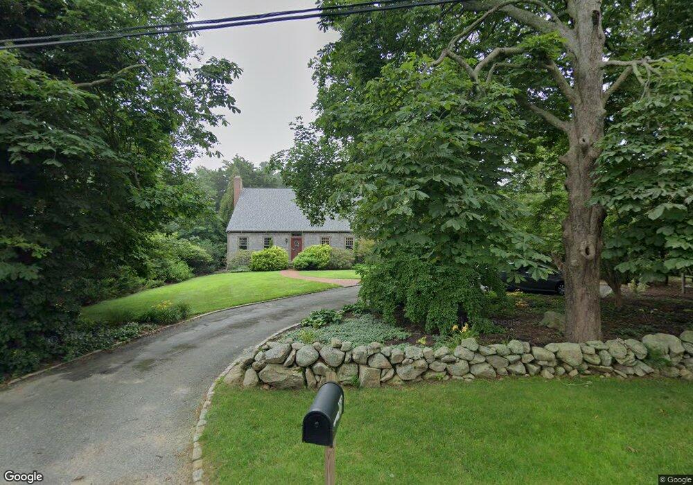 28 High St, South Dartmouth, MA 02748 - photo 1