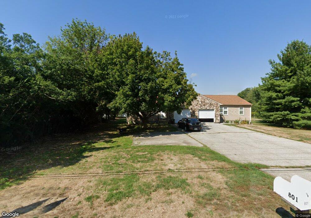 801 Metacom Ave, Bristol, RI 02809 - photo 1