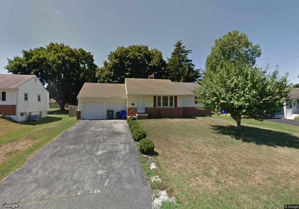 214 Southerland Dr, New Castle, DE 19720 - photo 1