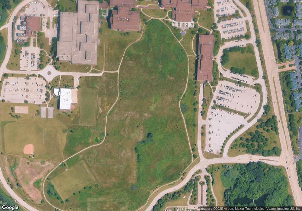 109 Hampton Blvd unit 1B, Lake Bluff, IL 60044 - photo 1