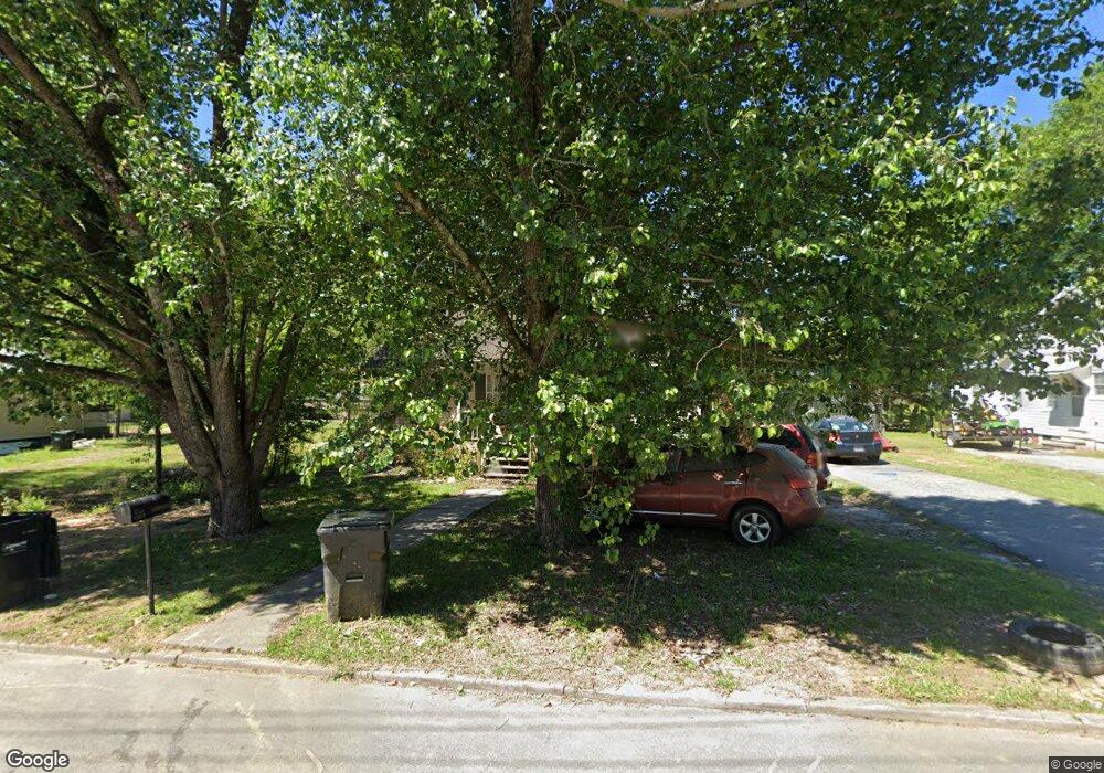 345 Lee St, Barnesville, GA 30204 - photo 1