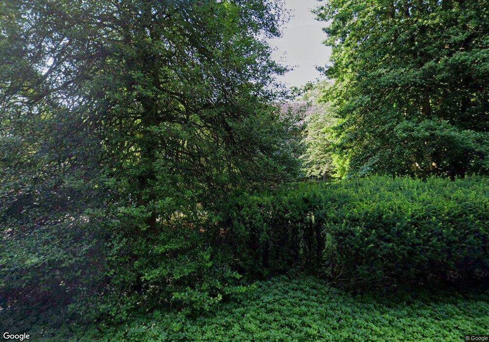 24 Hanson Rd, Darien, CT 06820 - photo 1