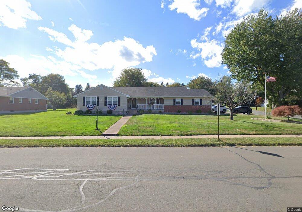 143 Coppermill Rd, Wethersfield, CT 06109 - photo 1